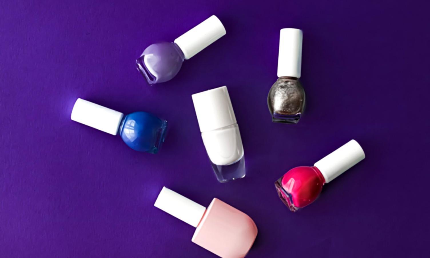 Professionelle Nagelgestaltung und Maniküre-Techniken in der Ausbildung